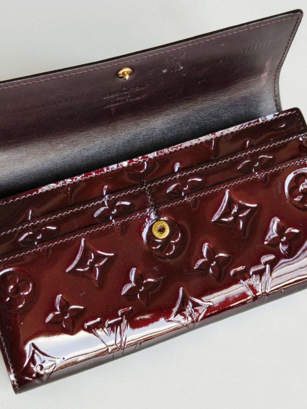 Louis Vuitton Vernis Sarah Wallet Amarante Patent Leather Long Wallet Burgundy - Picture 9 of 15